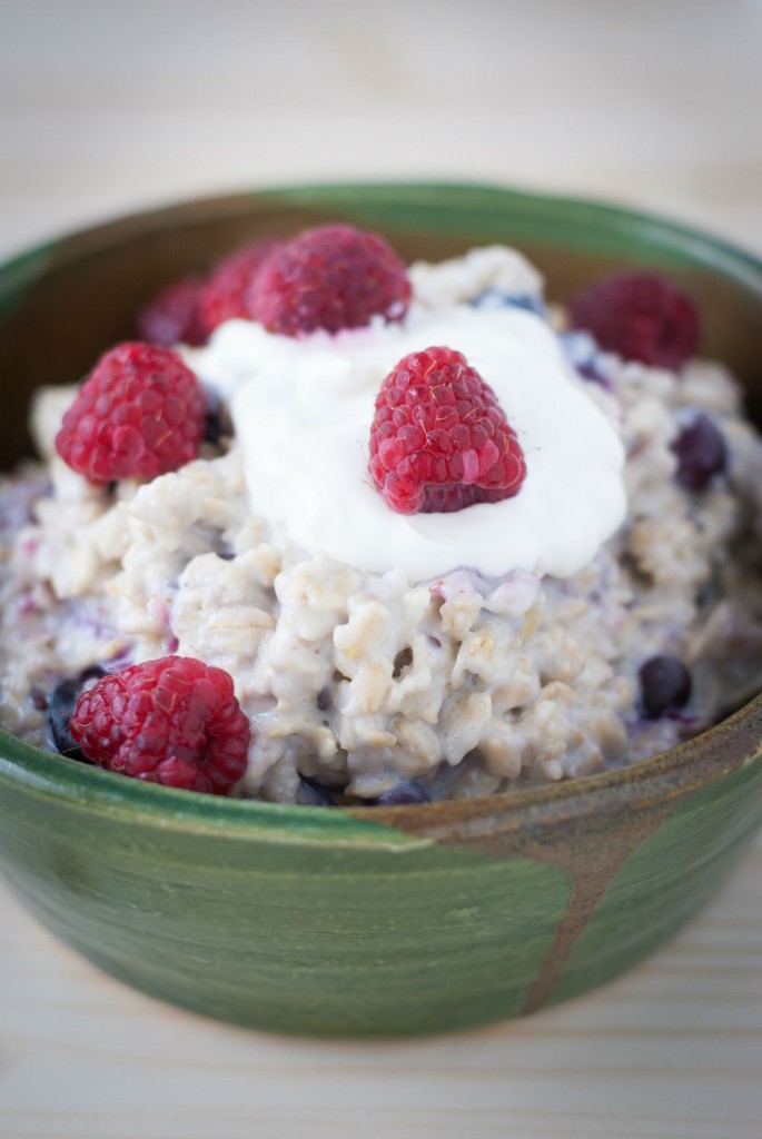 steel cut oatmeal and fruits