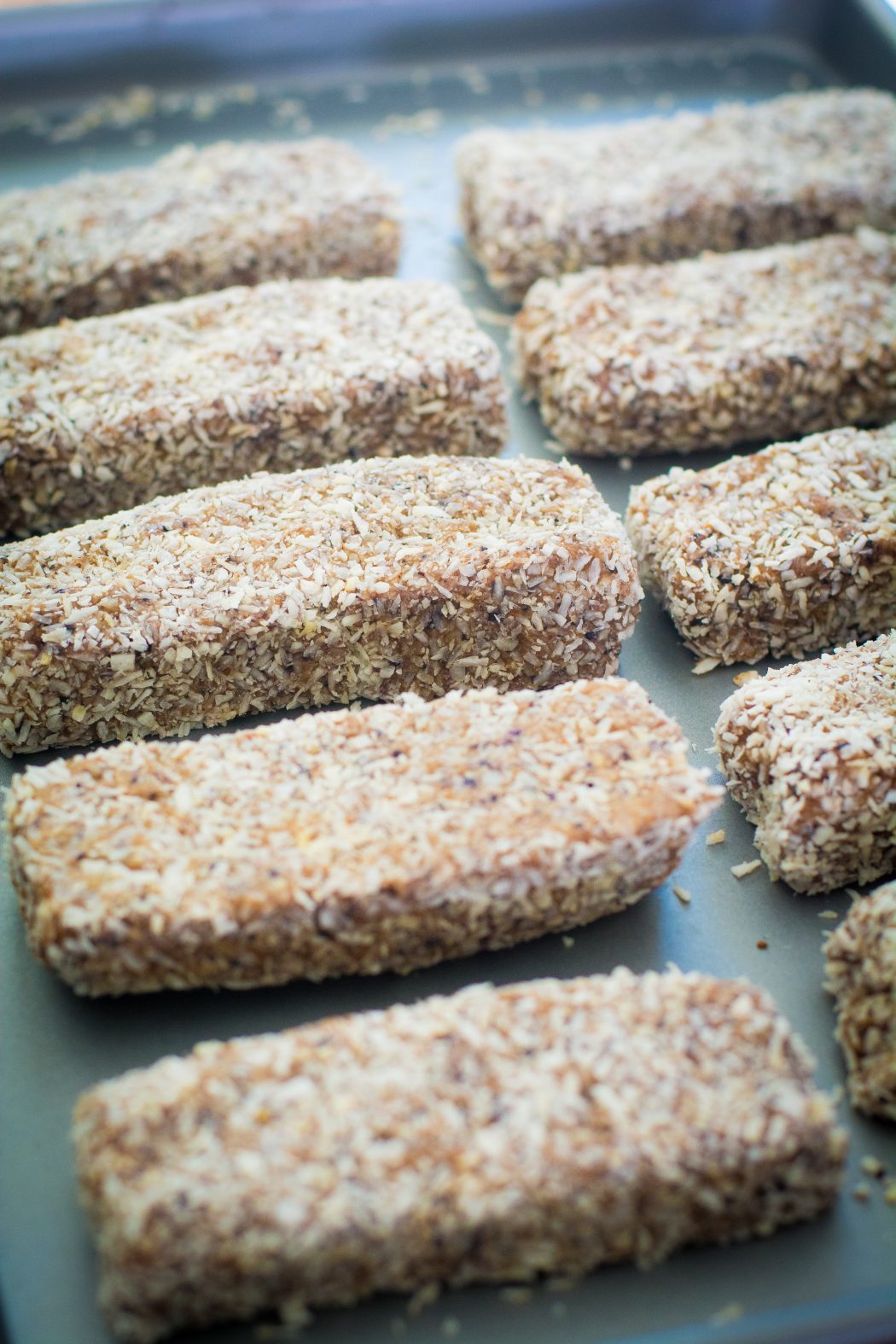 Make Your Own Fat Burning Blueberry Almond Energy Bars Early To Rise